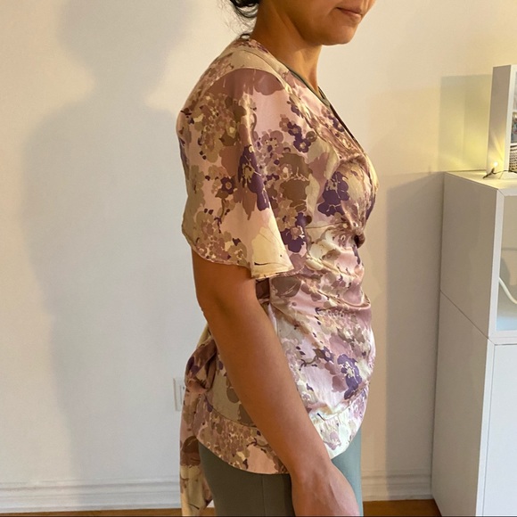 BANANA REPUBLIC Floral Silk Wrap Top - Picture 3 of 3